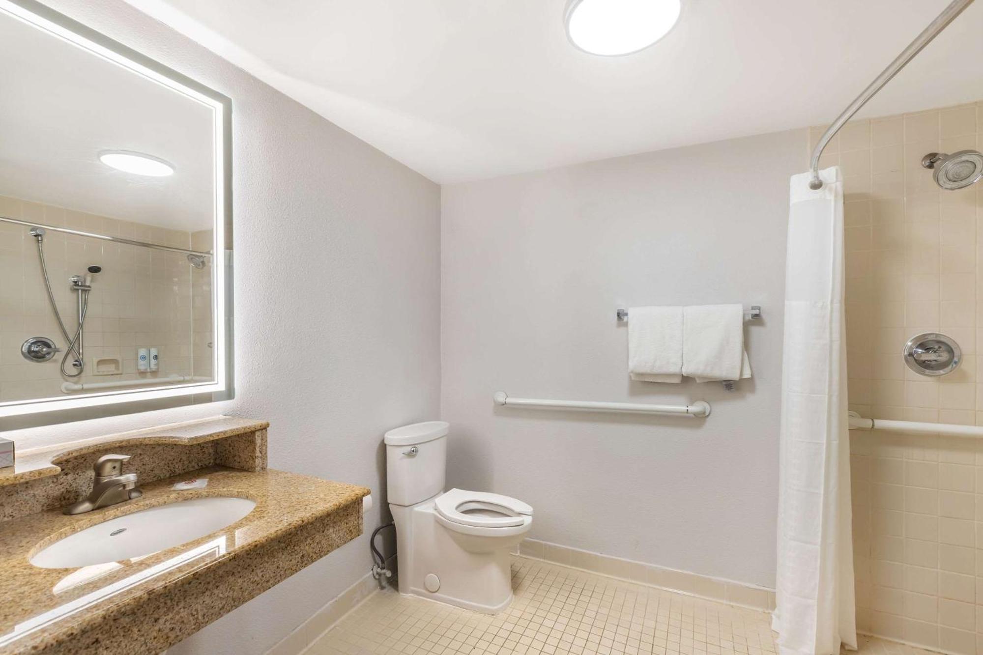 Comfort Inn & Suites Arlington Heights - Buffalo Grove Exterior foto
