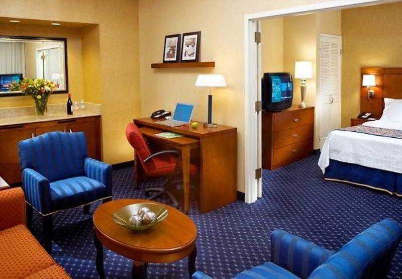 Comfort Inn & Suites Arlington Heights - Buffalo Grove Zimmer foto
